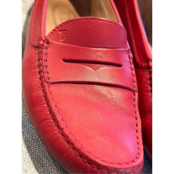 Tod's Red Leather Loafers - Picture 5 of 10